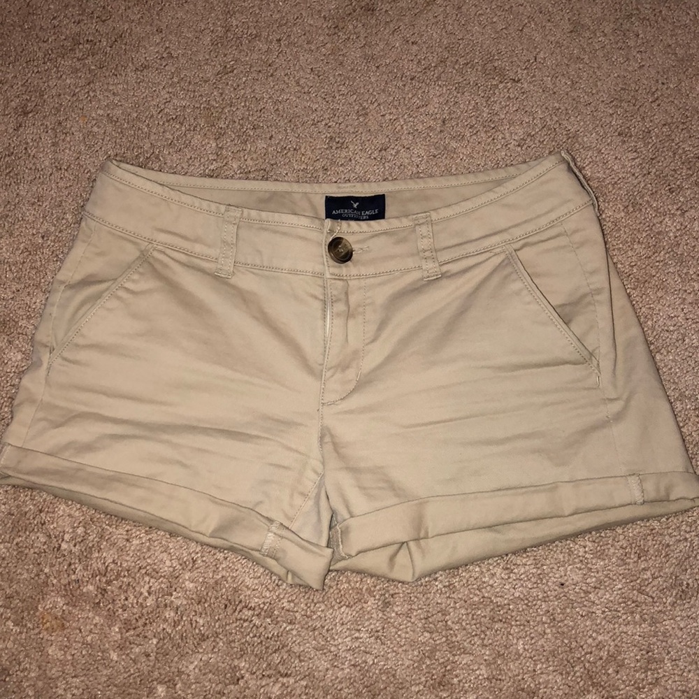 American Eagle shorts!